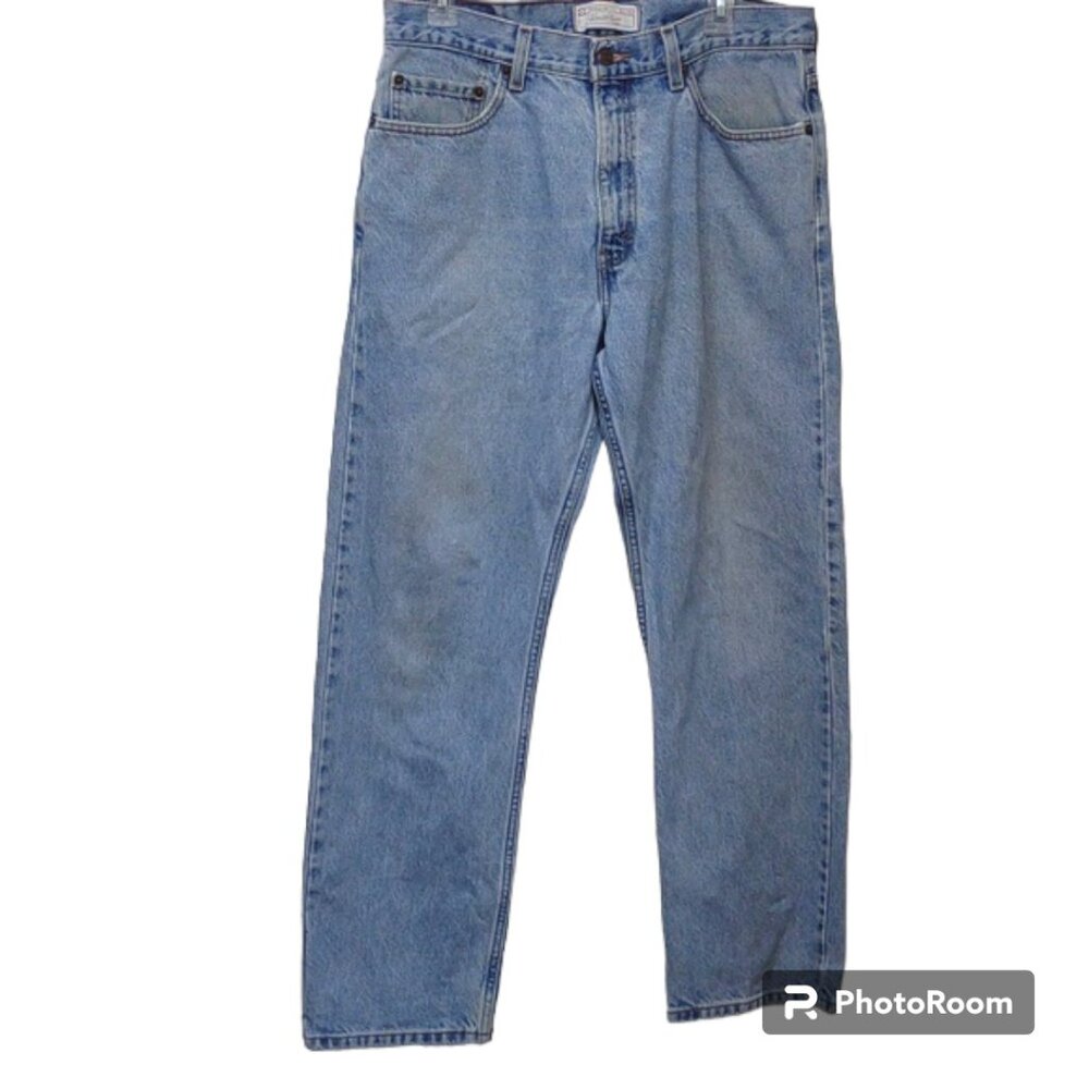 Levi's Men's Signature All Cotton Straight Leg Light Wash Distressed Blue Jeans
